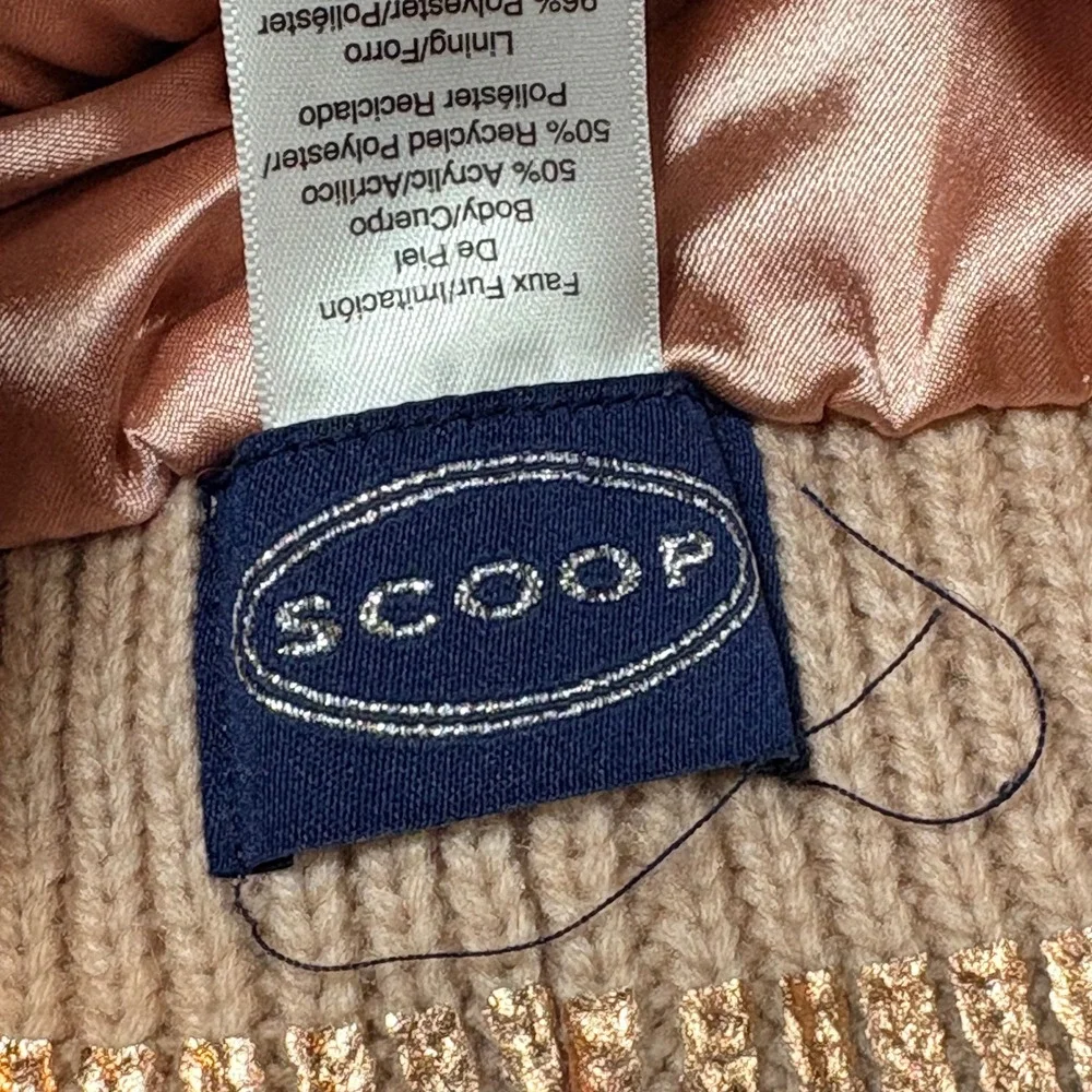 Scoop Rose Gold Metallic Knit Beanie Satin Lined Faux Fur Pom Pom Winter‎ Girly